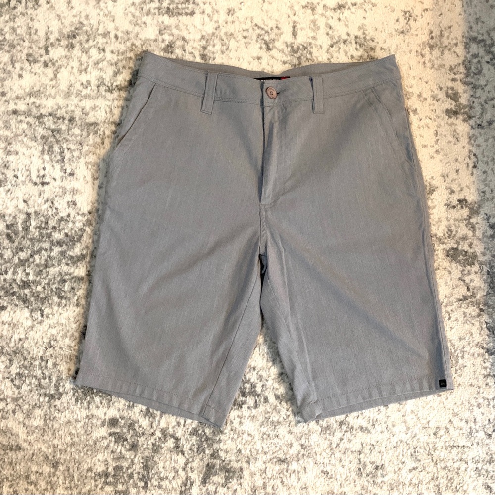 Men’s Quicksilver shorts (31)